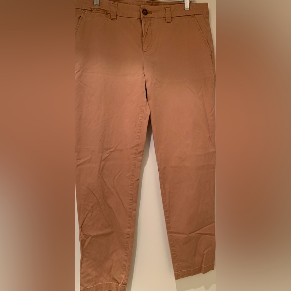 GAP - Women’s Broken-in Straight Khakis (tan, size 8)